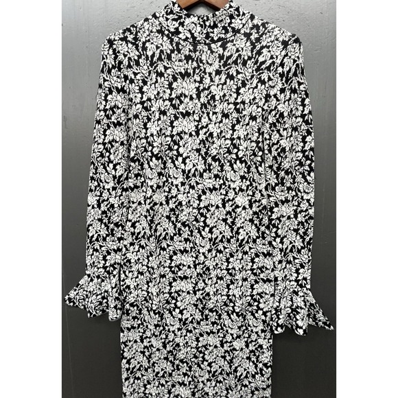 Michael Kors Dresses & Skirts - Michael Kors Sweater Dress M Black White Floral Flare Cuff Stretchy Feminine